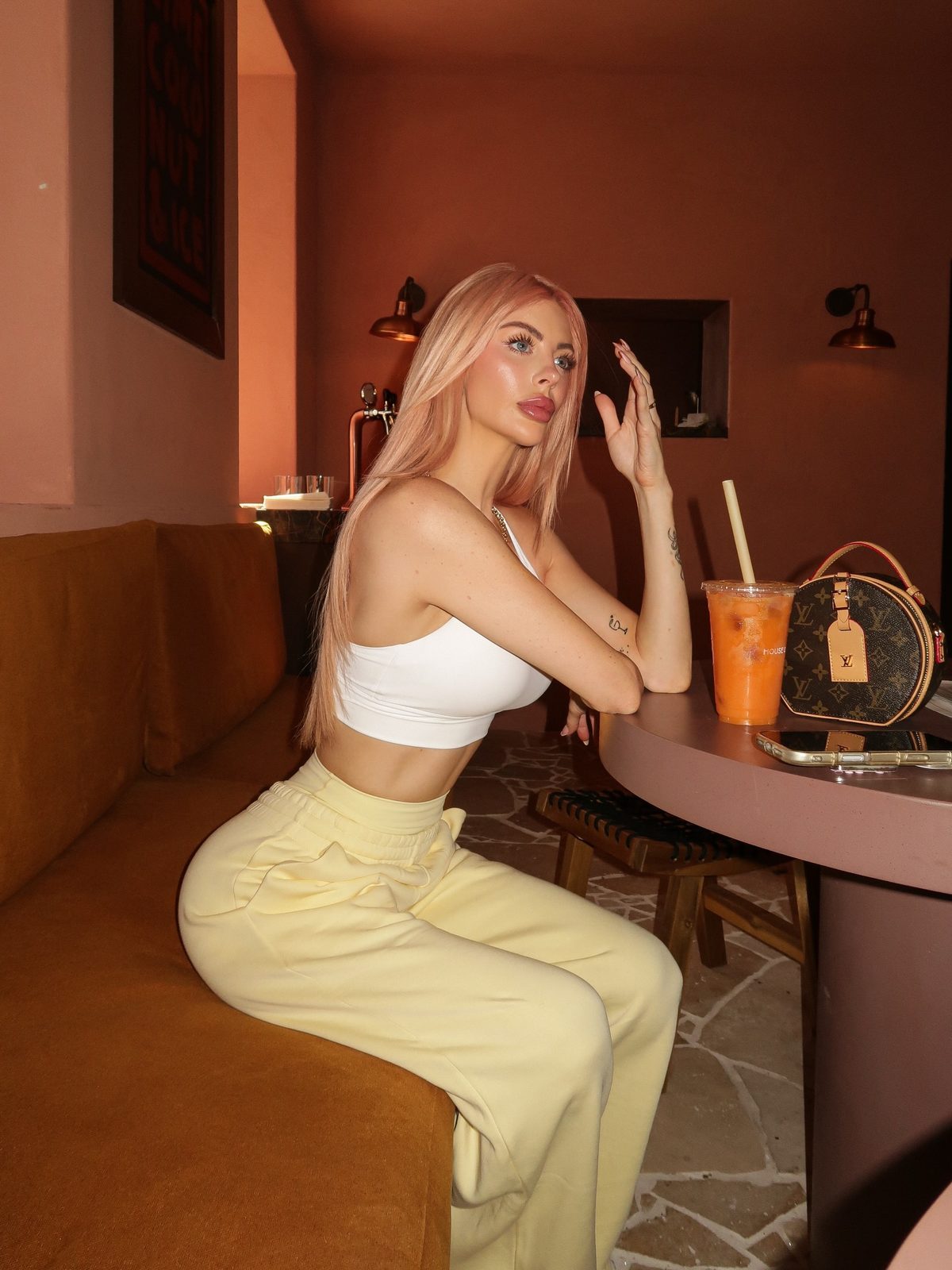 Нелли